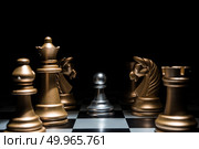 Chess battle defeat pawn of silver team.. Chess battle defeat pawn of silver team. Стоковое фото, агентство Ingram Publishing / Фотобанк Лори
