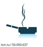 Cigarette in an ashtray icon. Shadow reflection design. Vector illustration. Стоковая иллюстрация, агентство Ingram Publishing / Фотобанк Лори