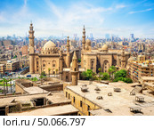 View of the Mosque Sultan Hassan in Cairo. Стоковое фото, агентство Ingram Publishing / Фотобанк Лори