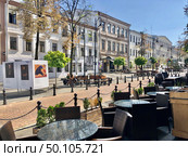 Революционная улица в Минске, Беларусь (2022 год). Редакционное фото, фотограф Иван Синайко / Фотобанк Лори