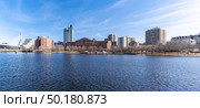 Panorama Boston Zakim bridge at Boston downtown MA USA. Стоковое фото, агентство Ingram Publishing / Фотобанк Лори