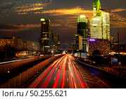 View on the district la Defense from pont de Neuilly in evening, Paris, France. View on la Defense. Стоковое фото, агентство Ingram Publishing / Фотобанк Лори