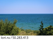 Beach on the Black Sea in the ancient city of Nessebar, Bulgaria. Стоковое фото, фотограф Марина Демидюк / Фотобанк Лори