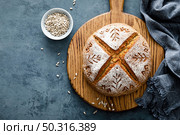 Homemade yeast free wholegrain rye bread with sunflower seeds. Стоковое фото, агентство Ingram Publishing / Фотобанк Лори
