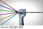 Management skills leadership as a leader organizing diverse ropes into one cohesive rope as a business concept for strategy and control. Стоковое фото, агентство Ingram Publishing / Фотобанк Лори
