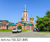 Znamenskaya Church, Orthodox church in Barnaul. Редакционное фото, фотограф Саблин Станислав / Фотобанк Лори