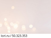 bokeh lights ruddiness. Стоковое фото, агентство Ingram Publishing / Фотобанк Лори