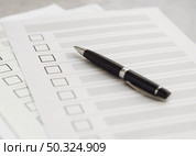 high angle multiple election questionnaires. Стоковое фото, агентство Ingram Publishing / Фотобанк Лори
