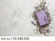 lavender plant soap arrangement with copy space. Стоковое фото, агентство Ingram Publishing / Фотобанк Лори