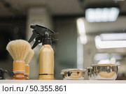 close up view barber shop accesories 3. close up view barber shop accesories 2. Стоковое фото, агентство Ingram Publishing / Фотобанк Лори