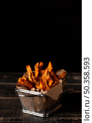 high angle sweet potato fries with copy space. Стоковое фото, агентство Ingram Publishing / Фотобанк Лори