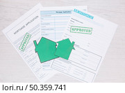 composition credit requests real estate. Стоковое фото, агентство Ingram Publishing / Фотобанк Лори