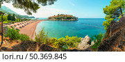 Panorama of the beach and the island of Sveti Stefan. Стоковое фото, агентство Ingram Publishing / Фотобанк Лори
