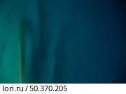 plain blue clouded sky background. Стоковое фото, агентство Ingram Publishing / Фотобанк Лори