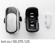 top view virtual reality simulator with laptop 2. Стоковое фото, агентство Ingram Publishing / Фотобанк Лори