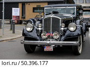 BERLIN – MAY 10, 2025: Rare Pierce-Arrow Silver Arrow luxury car (1933) at Classic Days Berlin exhibition. Art Deco automotive masterpiece. Редакционное фото, фотограф Sergey Kohl / Фотобанк Лори