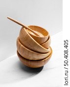 high angle wooden kitchenware. Стоковое фото, агентство Ingram Publishing / Фотобанк Лори