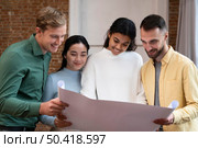 corporate workers brainstorming together 34. Стоковое фото, агентство Ingram Publishing / Фотобанк Лори
