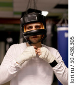 front view boxer with helmet. Стоковое фото, агентство Ingram Publishing / Фотобанк Лори