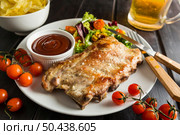 high angle steak plate with beer salad. Стоковое фото, агентство Ingram Publishing / Фотобанк Лори