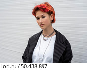 modern redhead non binary person. Стоковое фото, агентство Ingram Publishing / Фотобанк Лори