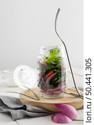 healthy salad transparent jar arrangement. Стоковое фото, агентство Ingram Publishing / Фотобанк Лори