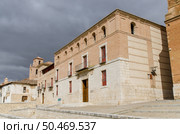 Casas del Tratado at Tordesillas (Spain), located in Valladolid province, place where Catholic Monarchs signed the Treaty of Tordesillas with the Portuguese crown in 1494. Стоковое фото, агентство Ingram Publishing / Фотобанк Лори