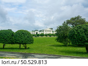 Cityscape with old building, Kharitonov estate, Yekaterinburg. Редакционное фото, фотограф Евгений Харитонов / Фотобанк Лори