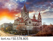 Vienna - St. Francis of Assisi Church, Mexikoplatz. Стоковое фото, агентство Ingram Publishing / Фотобанк Лори