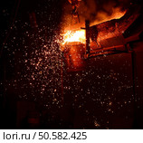 Steel Factory, Melting Iron. Стоковое фото, агентство Ingram Publishing / Фотобанк Лори