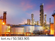 Oil Industry - refinery factory. Стоковое фото, агентство Ingram Publishing / Фотобанк Лори