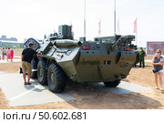 Машина РХМ-6 на базе бронетранспортера БТР-80 для ведения радиационной, химической и биологической разведки. Волгоградская область, Средняя Ахтуба, Россия (2021 год). Редакционное фото, фотограф Андрей Цыганков / Фотобанк Лори