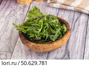 Fresh green ruccola salad leaves. Стоковое фото, фотограф Андрей Старостин / Фотобанк Лори