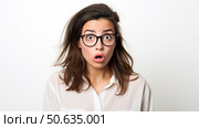 glasses confused girl white background ai generated. Стоковое AI-изображение, AI-художник Vectorwin / Фотобанк Лори