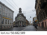 Доходный дом Иоффа на пяти углах⁠⁠ в Санкт-Петербурге (2024 год). Редакционное фото, фотограф Сергеев Валерий / Фотобанк Лори