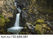 Кайракский водопад в скале. Стоковое фото, фотограф Сергей Мартынов / Фотобанк Лори