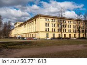 Завод "Северный пресс". Административный корпус - Деловой центр "Громов". Санкт-Петербург. Редакционное фото, фотограф Александр Щепин / Фотобанк Лори
