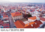 View from drone of residential districts and Great Mosque of Burdur (2021 год). Стоковое фото, фотограф Яков Филимонов / Фотобанк Лори