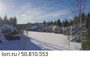 Karelia. Ruskeala. Marble Canyon in winter. Стоковое видео, видеограф Виктор Тихонов / Фотобанк Лори