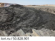 South pit crater filled by basaltic lava flows, Erta Ale volcano, Danakil Depression, Ethiopia. Стоковое фото, фотограф Richard Roscoe/Stocktrek Images / ТАСС / Фотобанк Лори