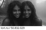 Mystic Twins: Radiant Smiles in a Misty Realm. Стоковое AI-видео, аниматор Данила Большаков / Фотобанк Лори