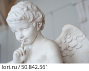 Seated cupid by Falconet at Hermitage (2011 год). Редакционное фото, фотограф Александр Подшивалов / Фотобанк Лори