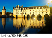 View from Cher river of Chateau de Chenonceau (2018 год). Стоковое фото, фотограф Яков Филимонов / Фотобанк Лори