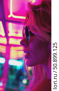 Vibrant profile of an individual wearing dark spectacles, bathed in the glowing aura of abstract neon luminescence at night, evoking a retro urban vibe. Стоковое AI-видео, аниматор Данила Большаков / Фотобанк Лори