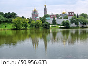 Москва. Ансамбль Новодевичьего монастыря летом. Стоковое фото, фотограф Илюхина Наталья / Фотобанк Лори