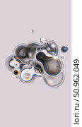 Abstract iridescent bubbles on light grey background. Vertical video seamless animation loop. Lossless quality. 3D-rendering. Стоковая анимация, аниматор Евгения Шмыкова / Фотобанк Лори