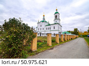 Свято-Троицкая церковь (Троицы Живоначальной и Трех Святителей). Село Юргинское. Тюменская область (2018 год). Стоковое фото, фотограф Александр Тараканов / Фотобанк Лори