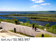 Samara Luka. View of the Volga, Zhigulevsky Gate. Helipad (2024 год). Редакционное фото, фотограф Акиньшин Владимир / Фотобанк Лори