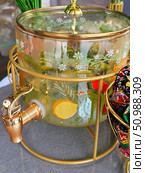 Mojito in a decanter with a tap. Стоковое фото, фотограф Марина Володько / Фотобанк Лори