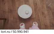 Smart technology cleans dust and washes floors automatically making home cleaning easy fast and efficient every day. Стоковое видео, видеограф Svetlana Golovco / Фотобанк Лори